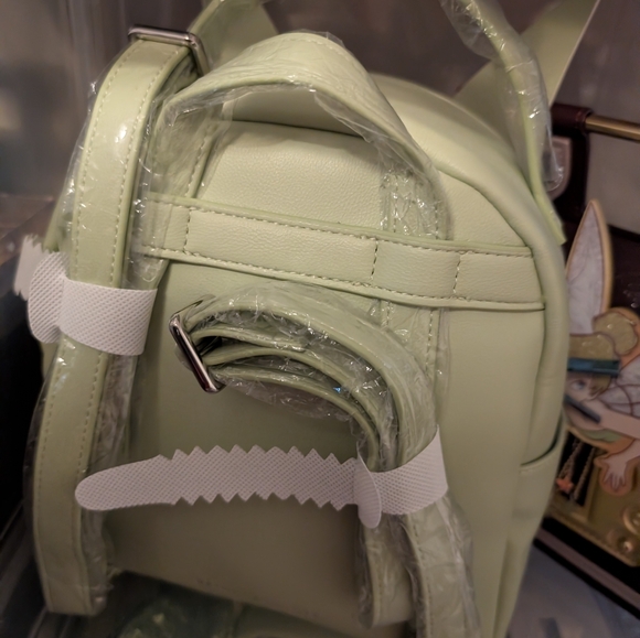 Danielle Nicole Disney Tinker Bell Pixie Wings Convertible Mini Backpack - Picture 2 of 2